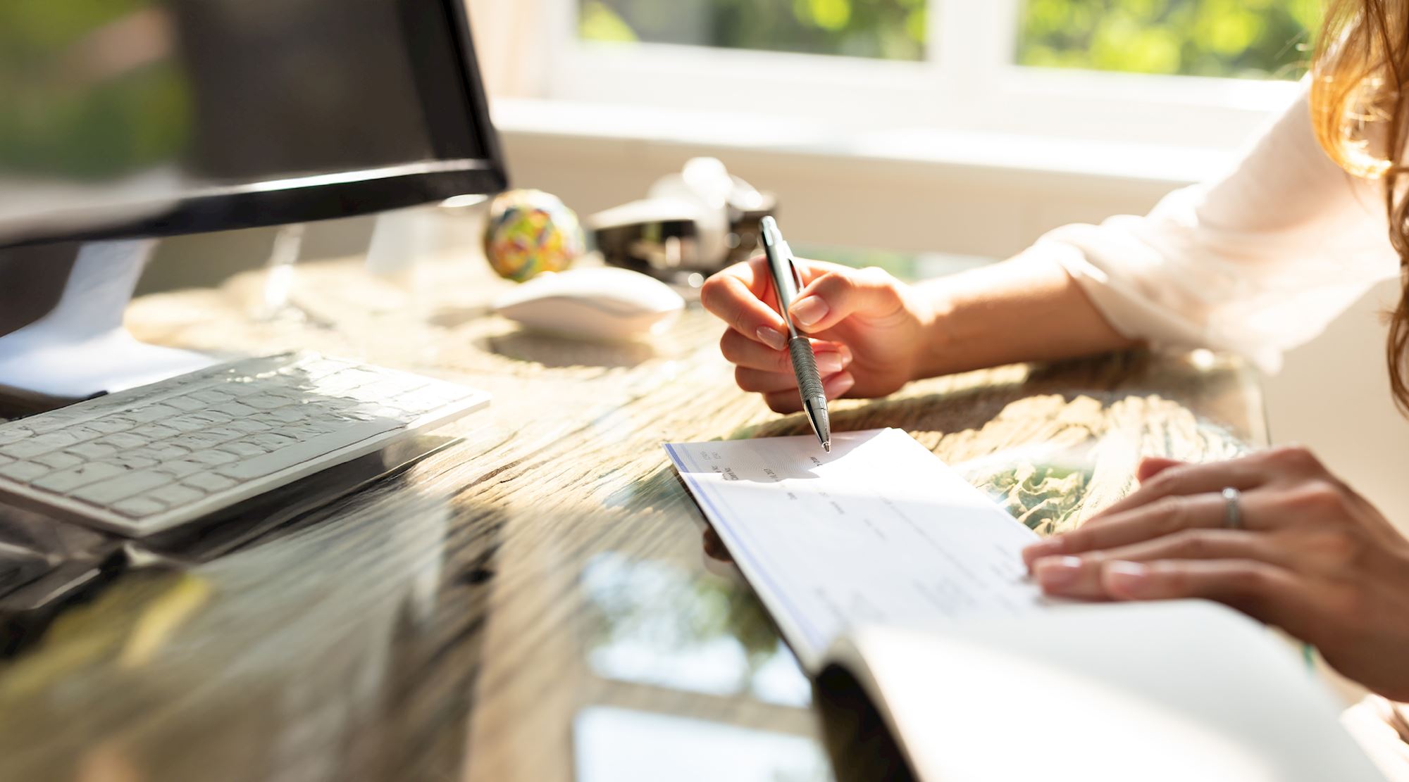 Australia's Cheque Phase-Out